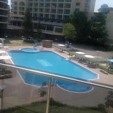 Persey Holiday Aparthotel Sunny Beach